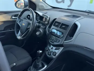 CHEVROLET AVEO 1.6 LTZ