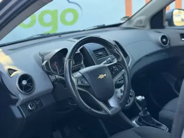 CHEVROLET AVEO 1.6 LTZ