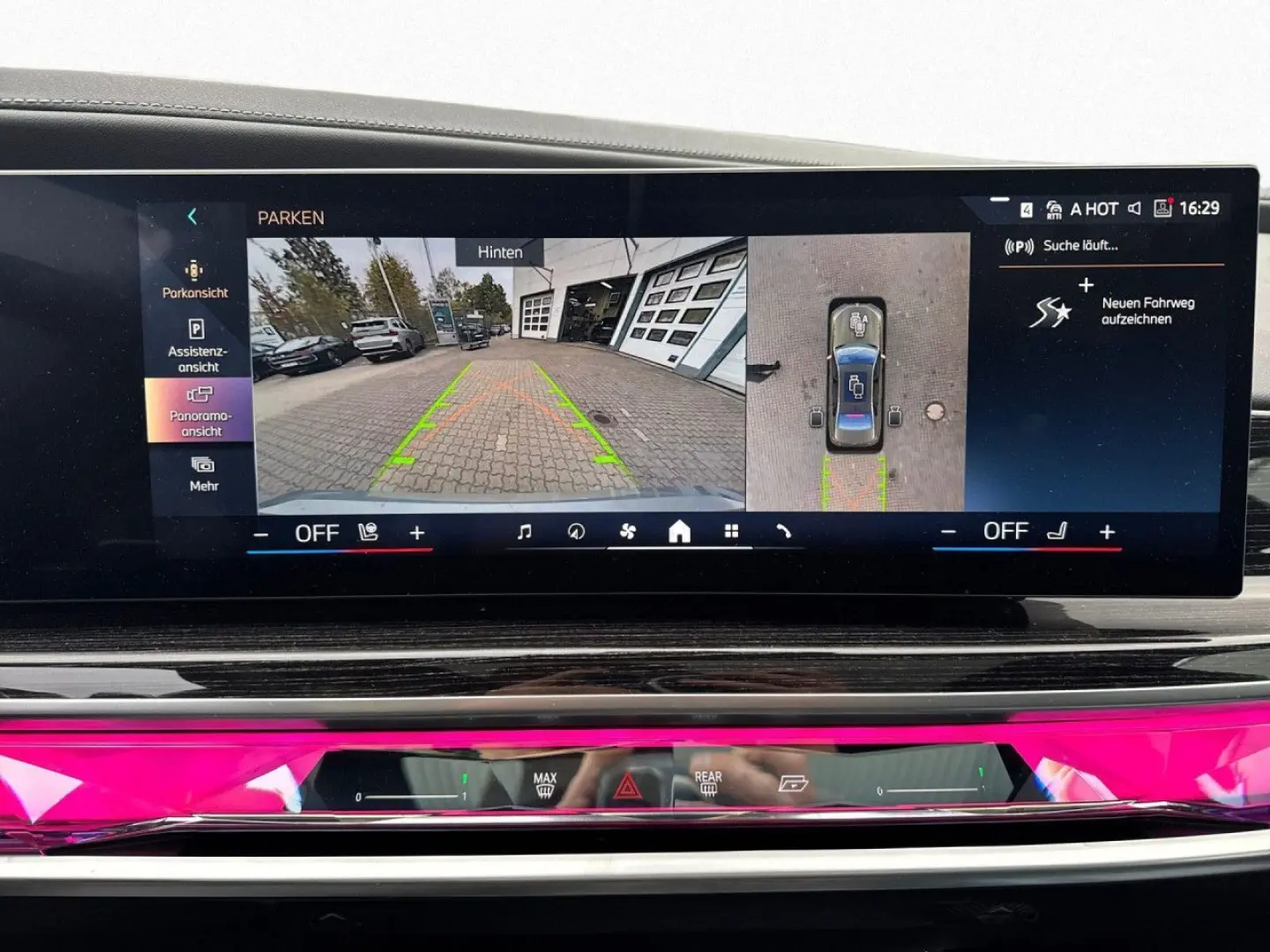 740d xDrive M SPORT SkyL Sthz AHK Autobahn B&W