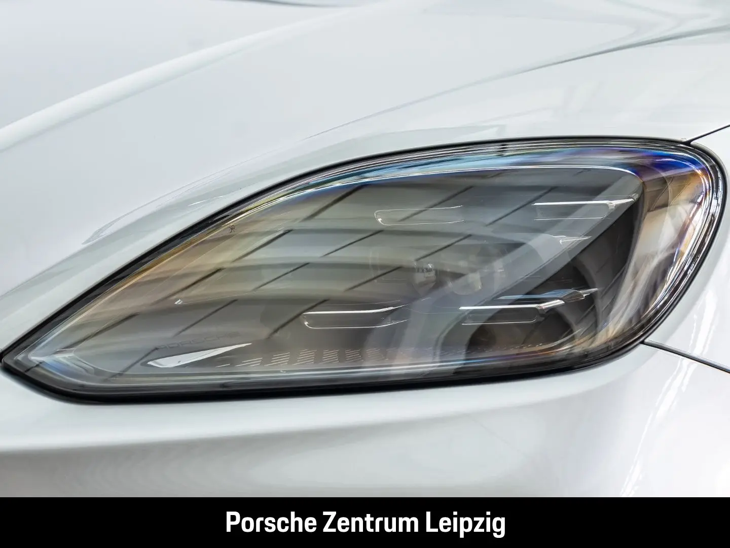 Cayenne S E-Hybrid Massage AHK HeadUp InnoDrive