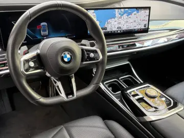 740d xdr M Sport StHz Sky DAPro PAPro HUD Iconic