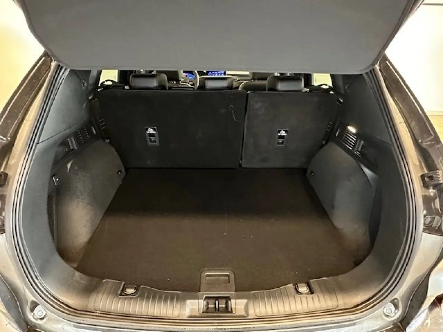 Kuga ST-Line X Panorama LED Head-Up Elektr. Sitz