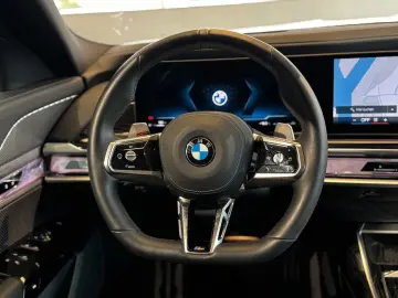 740d xDrive  M Sport Kamera 360 Pano SKY