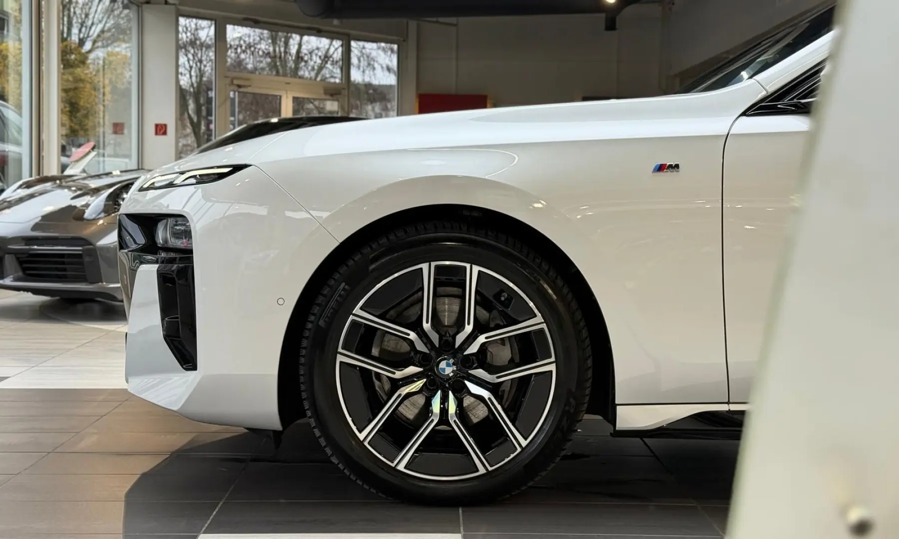 740 d xD M Sport Pano-Sky Experience-TV StHzg