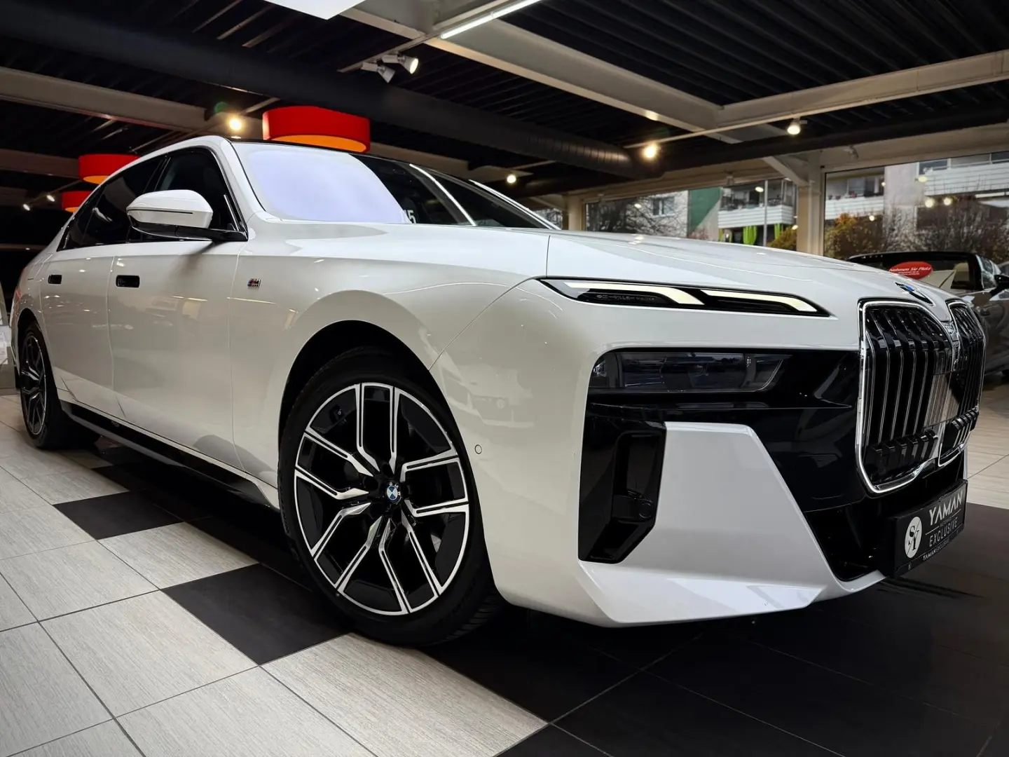 740 d xD M Sport Pano-Sky Experience-TV StHzg