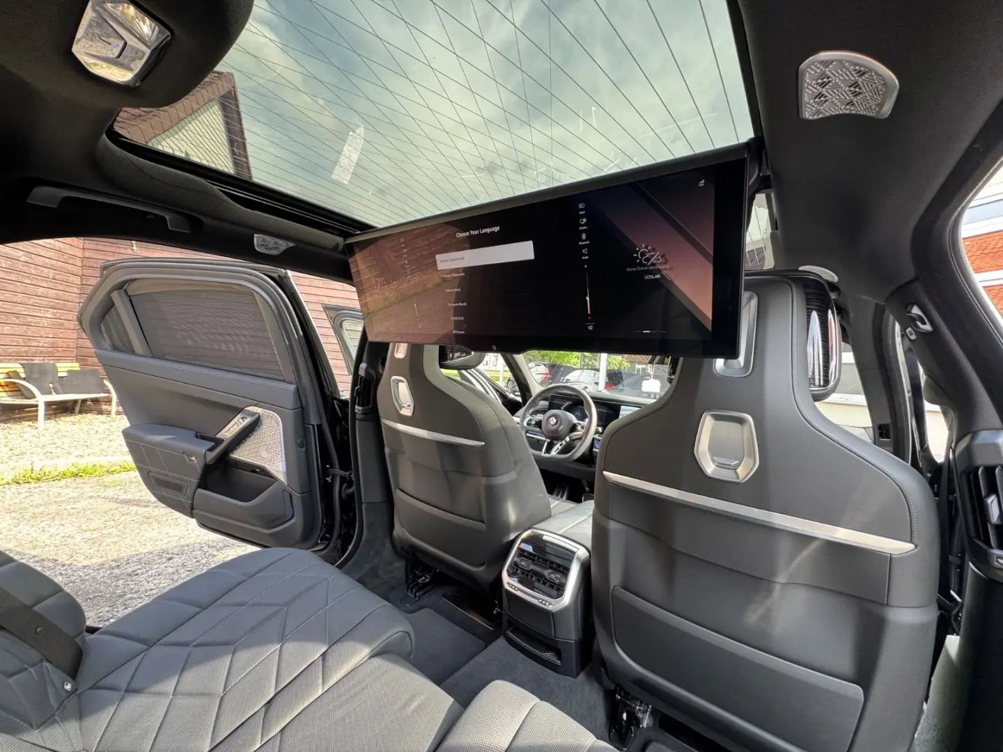 740 d xDrive M Sport Paket TV SkyLounge Kristall