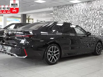 740 d xDrive 3x M SPORT LUFT FOND-TV INTEGRALLEN