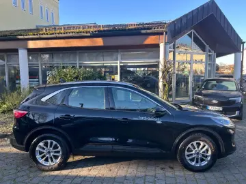 Kuga Titanium Navi Kamera Winter-Paket