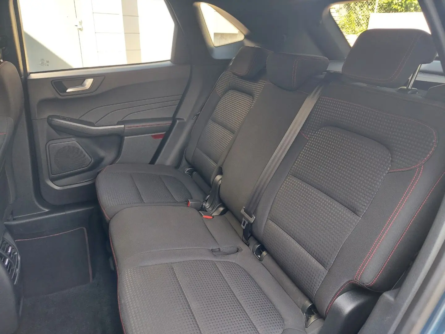 Kuga 2.0 EcoBlue ST-LINE  NAVI LANE DC LED