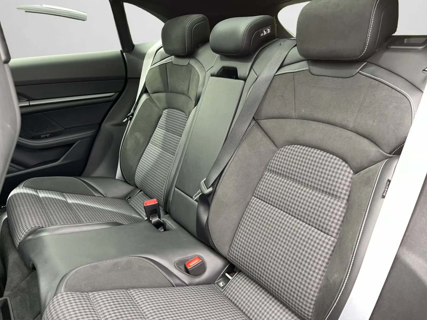 Taycan 4 Cross Turismo Sport Chrono BOSE Pano. H