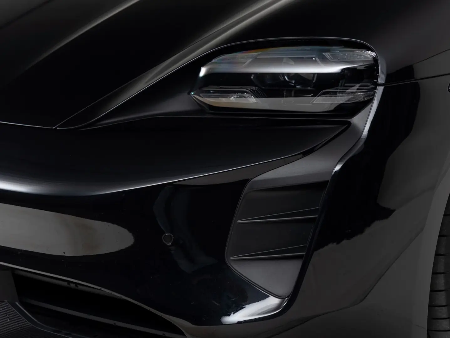 Taycan GTS   SportDesign Carbon   PDCC   InnoDr