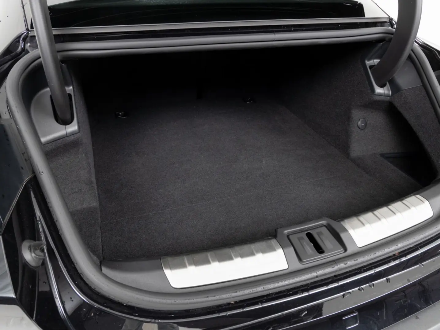 Taycan GTS   SportDesign Carbon   PDCC   InnoDr