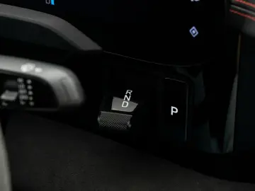 Taycan GTS   SportDesign Carbon   PDCC   InnoDr