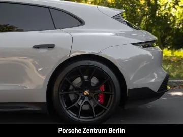 Taycan GTS Sport Turismo HA-Lenkung BOSE 21-Zoll