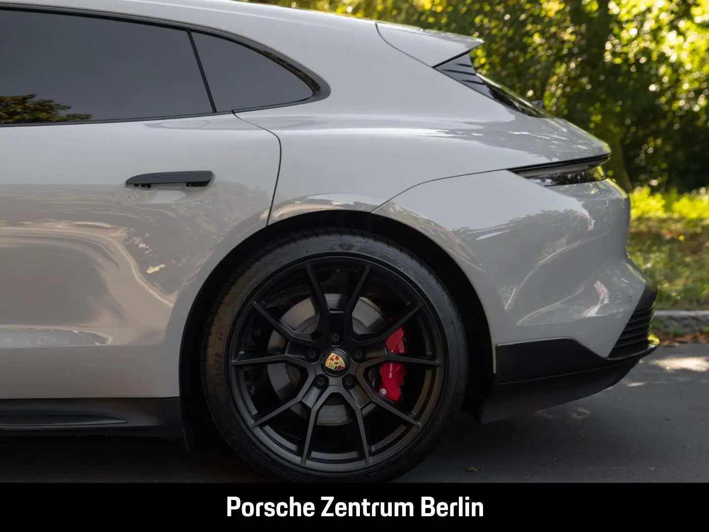 Taycan GTS Sport Turismo HA-Lenkung BOSE 21-Zoll