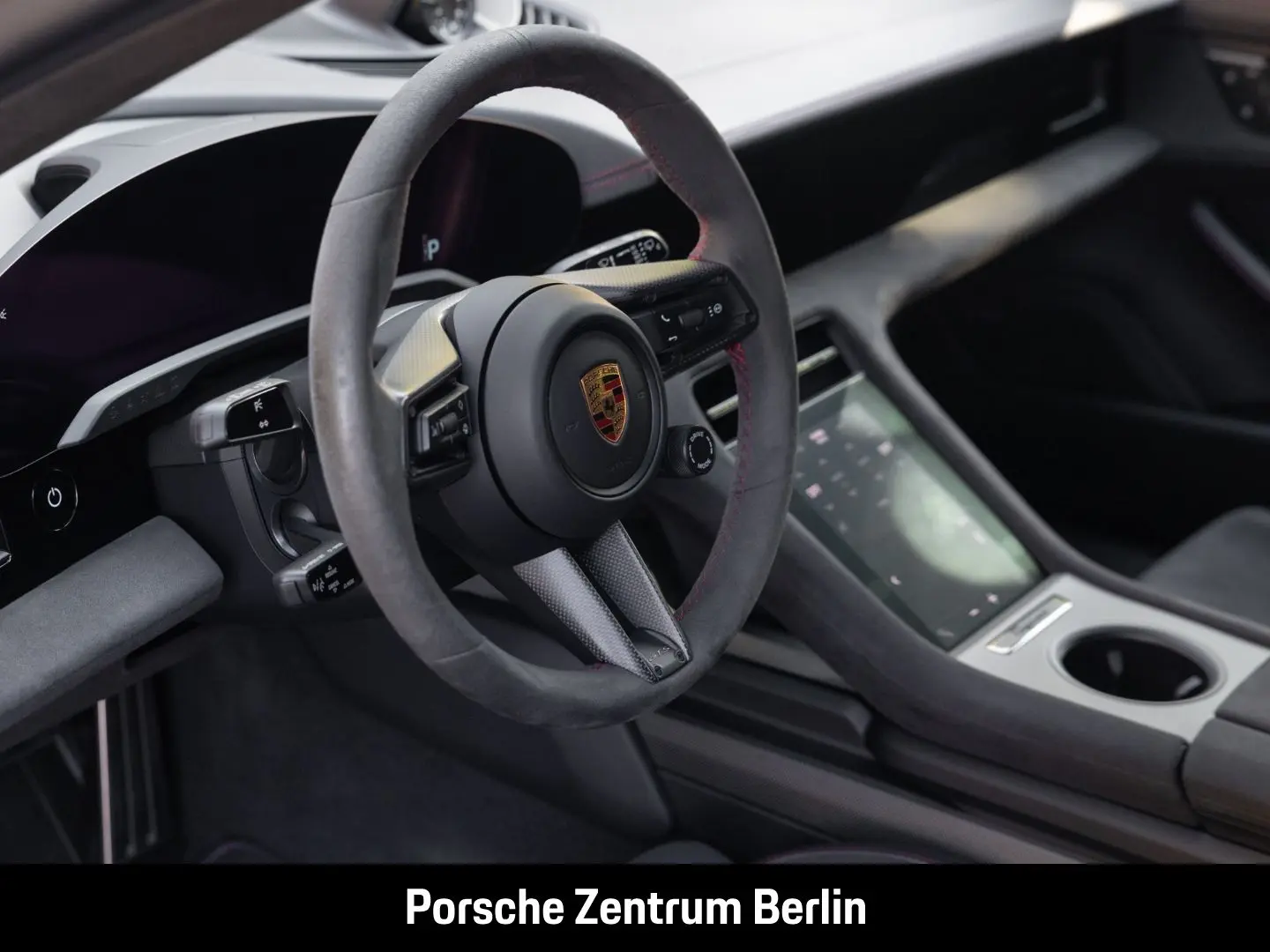 Taycan GTS Sport Turismo HA-Lenkung BOSE 21-Zoll