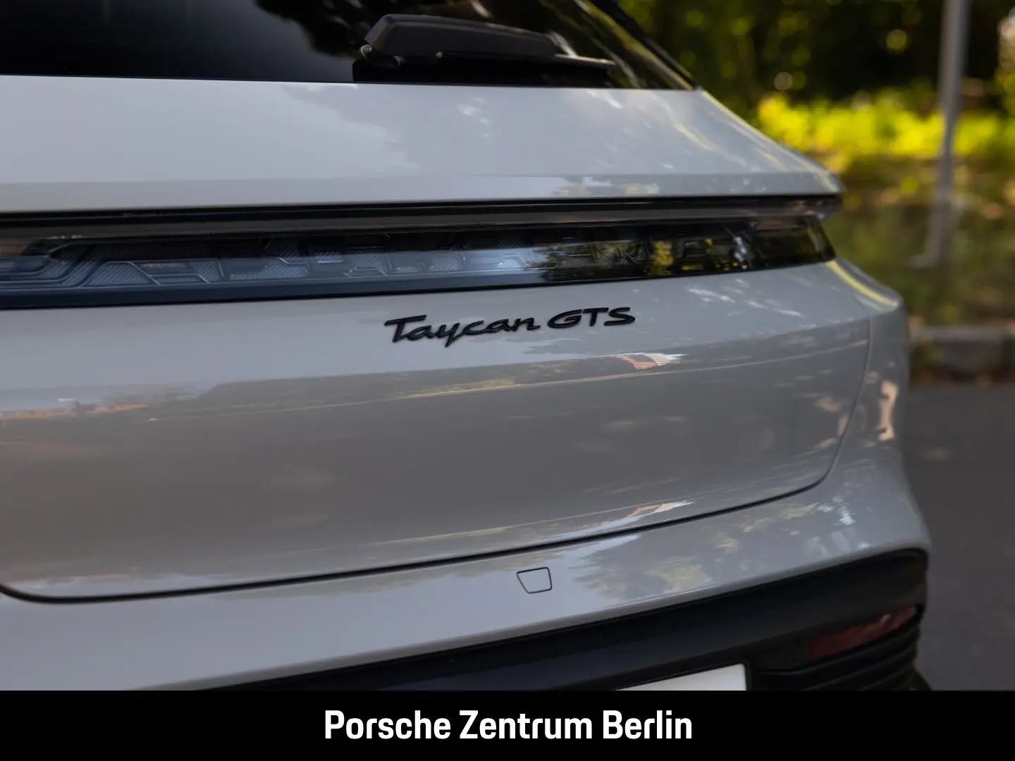 Taycan GTS Sport Turismo HA-Lenkung BOSE 21-Zoll