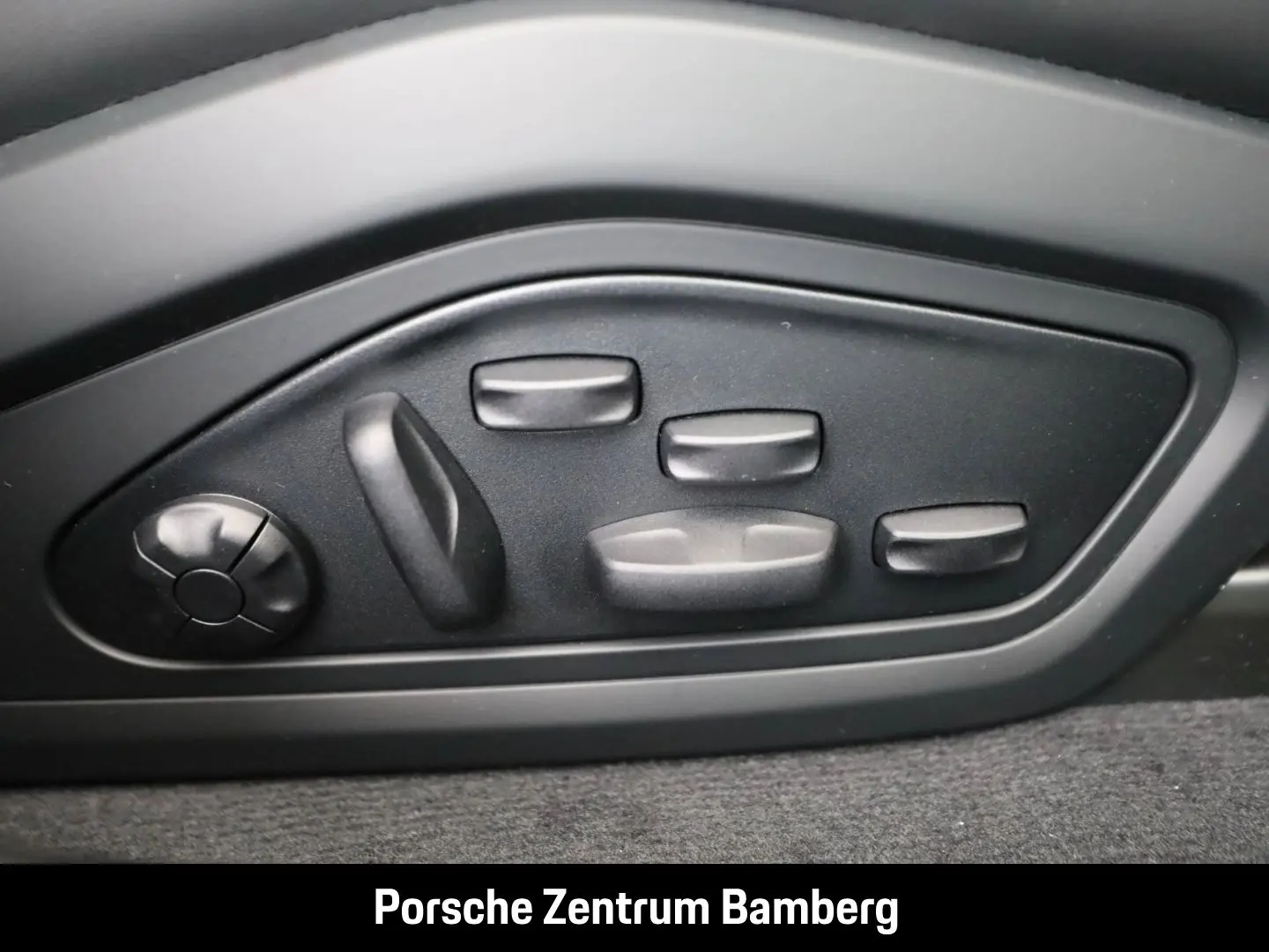 Taycan 4S CT  18-Wege  ACC  BOSE  Chrono  Sitzbe