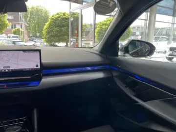 550 e xDrive LED Pano Live Cockpit Prof. ACC H&K
