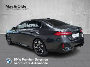 520 d M Sportpaket HUD AHK adap-LED Pano Navi So