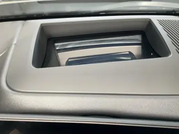 520 d M Sportpaket HUD AHK adap-LED Pano Navi So