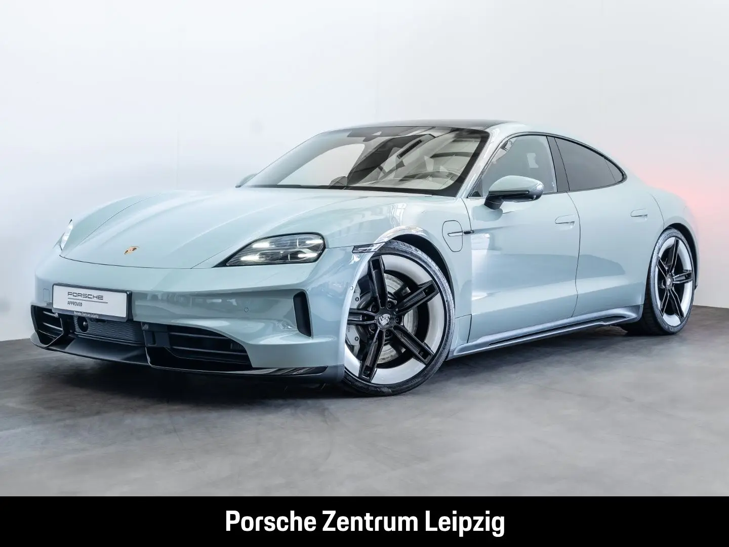 Taycan 4S HA-Lenkung ActiveRide SunshineControl