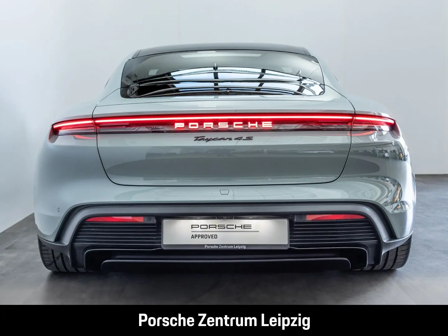 Taycan 4S HA-Lenkung ActiveRide SunshineControl