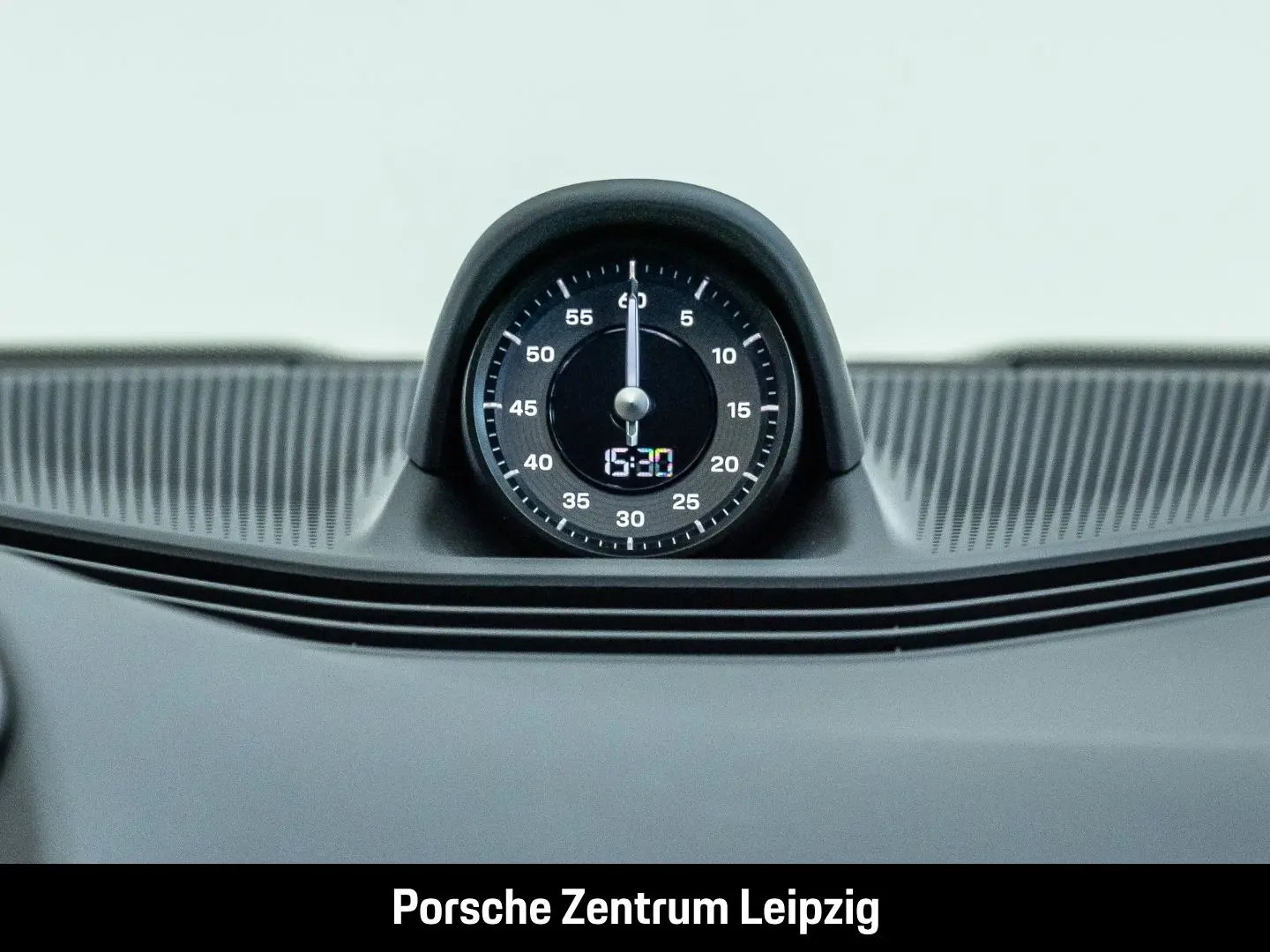 Taycan 4S HA-Lenkung ActiveRide SunshineControl