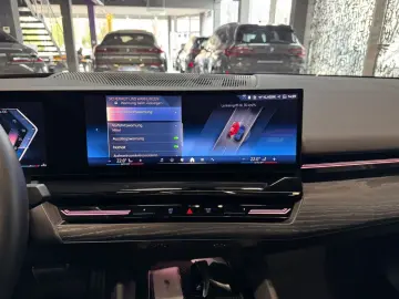 520i M Sport~PANO~LED~KAMERA 360 ~HEAD-UP