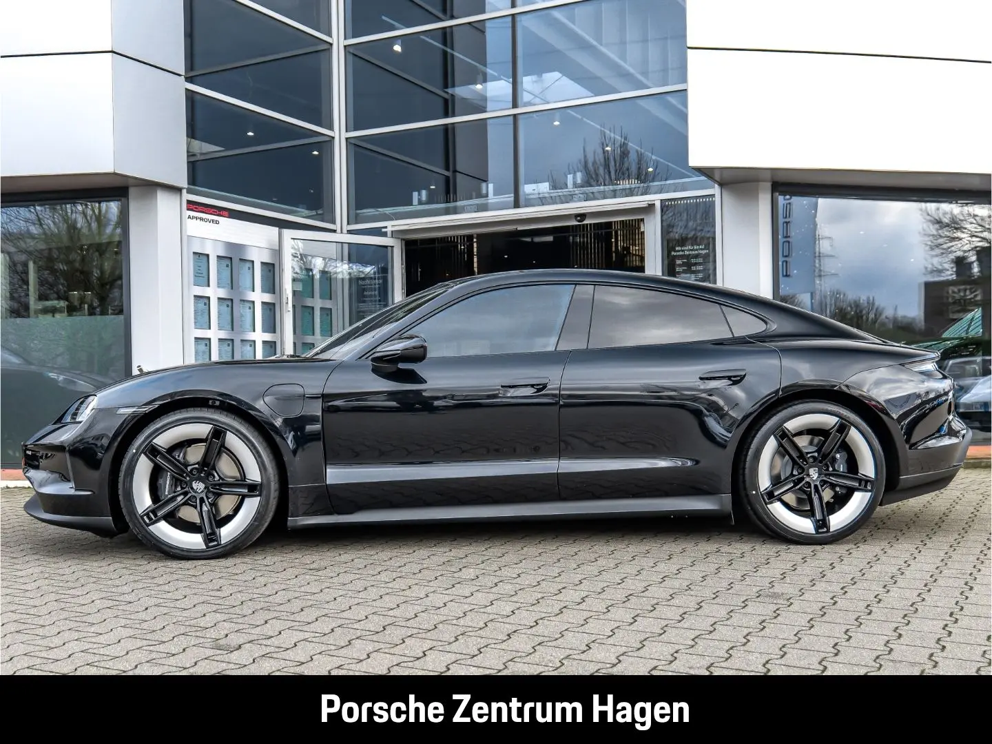 Taycan BOSE LED-Matrix Abstandstempomat Panorama