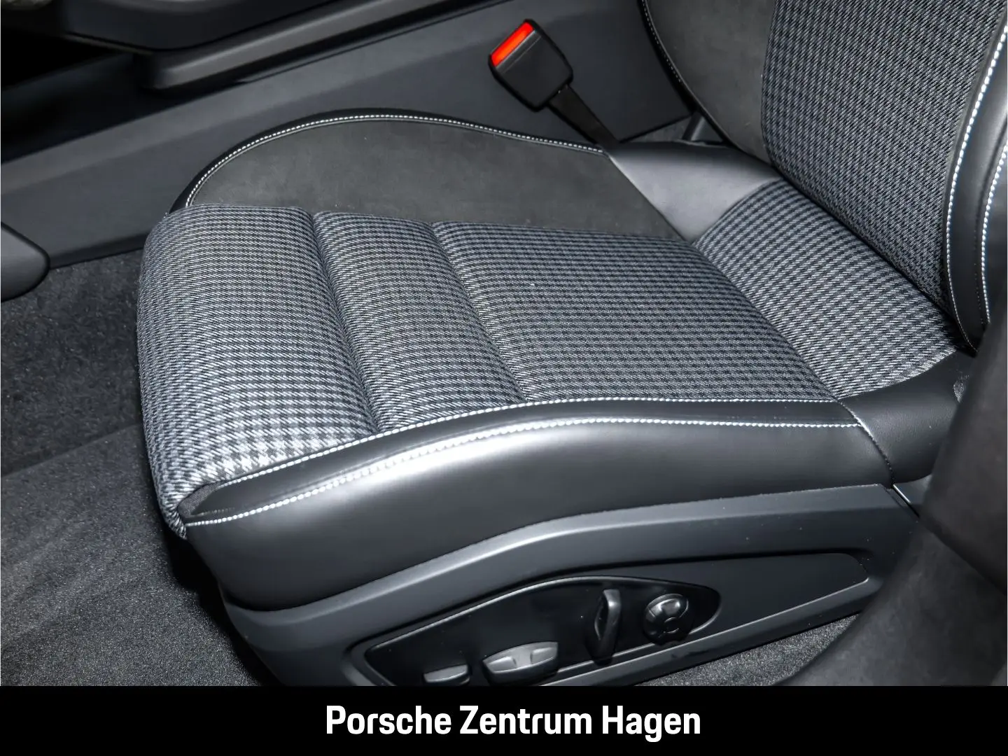 Taycan BOSE LED-Matrix Abstandstempomat Panorama