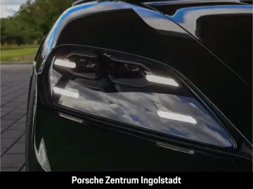 Taycan 4S Cross Turismo  Sport Chrono  Head Up