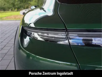 Taycan 4S Cross Turismo  Sport Chrono  Head Up