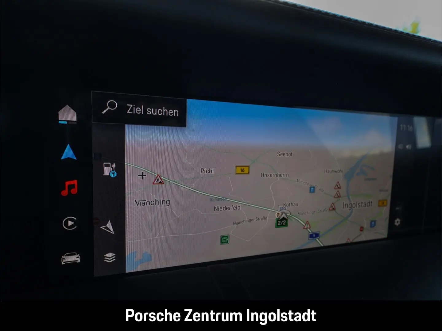 Taycan 4S Cross Turismo  Sport Chrono  Head Up