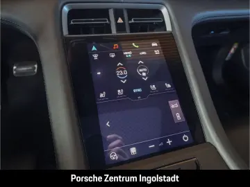 Taycan 4S Cross Turismo  Sport Chrono  Head Up