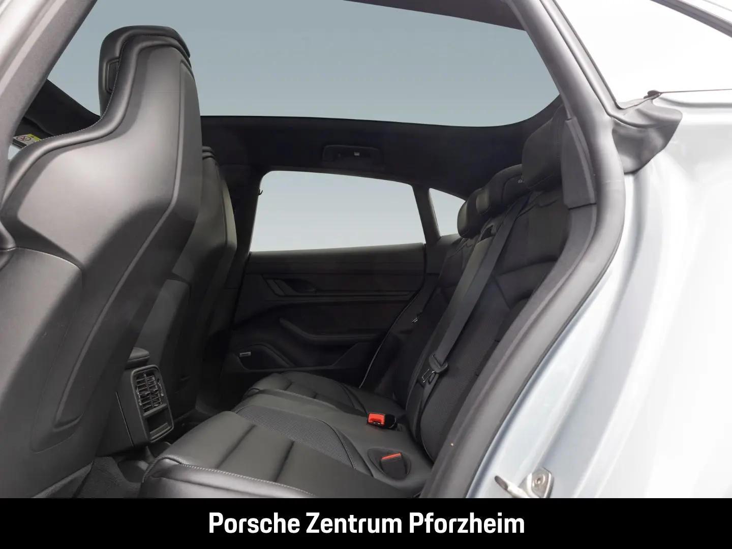 Taycan 4 Cross Turismo Head-Up HD-Matrix 21-Zoll