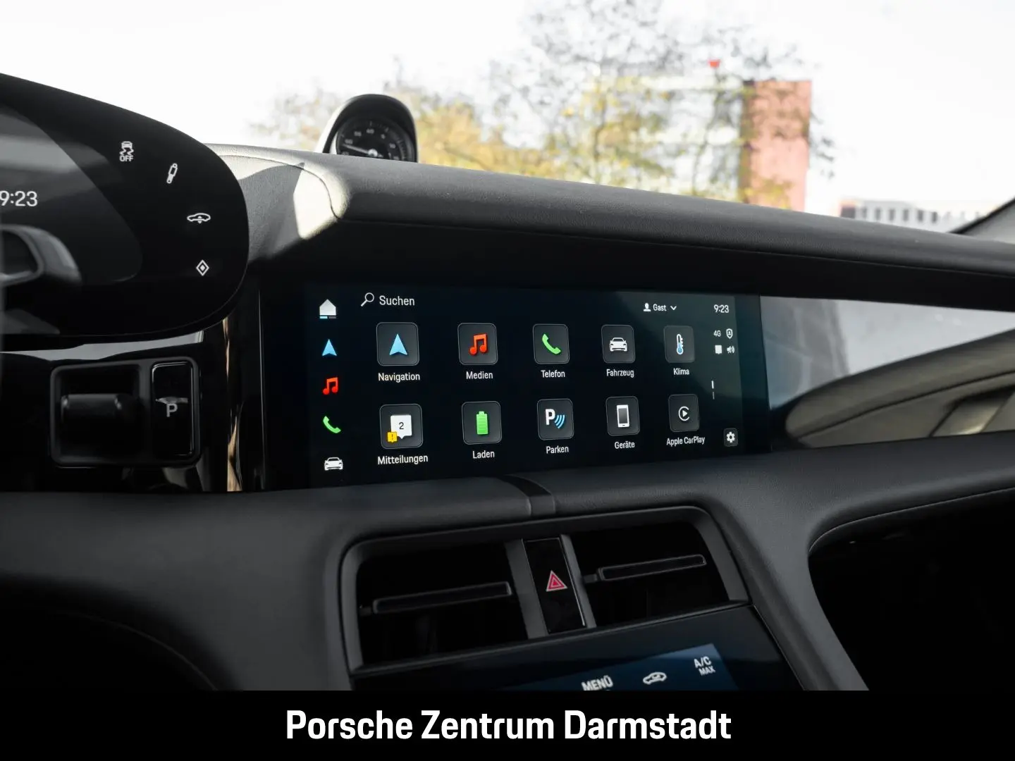 Taycan Performancebatterie  LED-Matrix BOSE