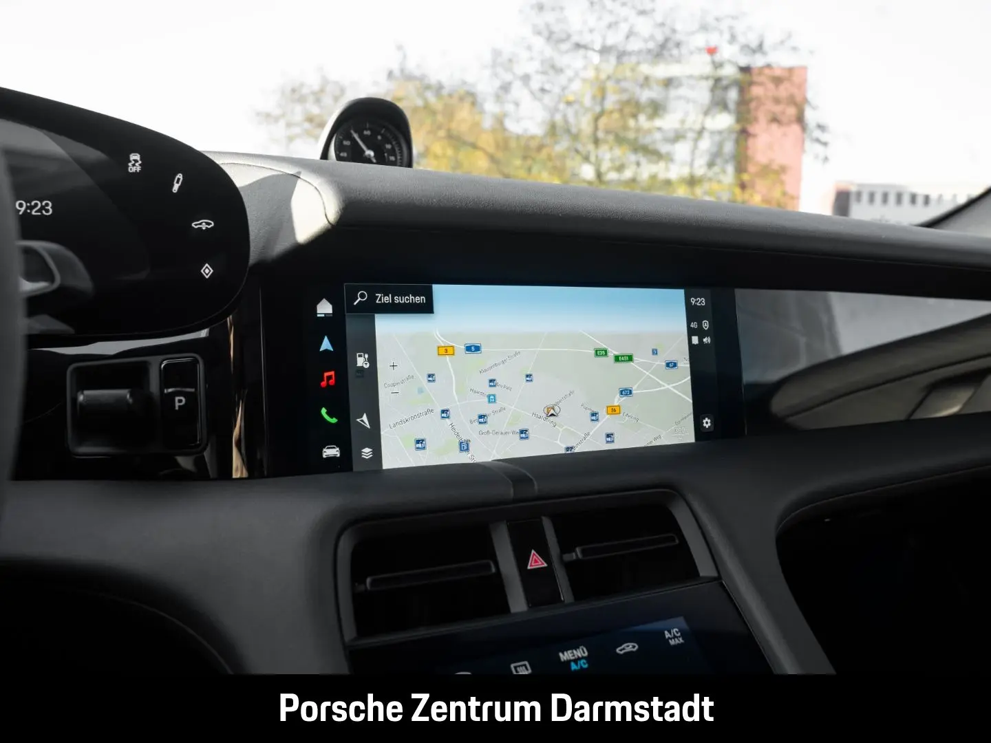 Taycan Performancebatterie  LED-Matrix BOSE