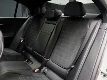 C300d Limousine AMG Line Pano ACC Burmester 360