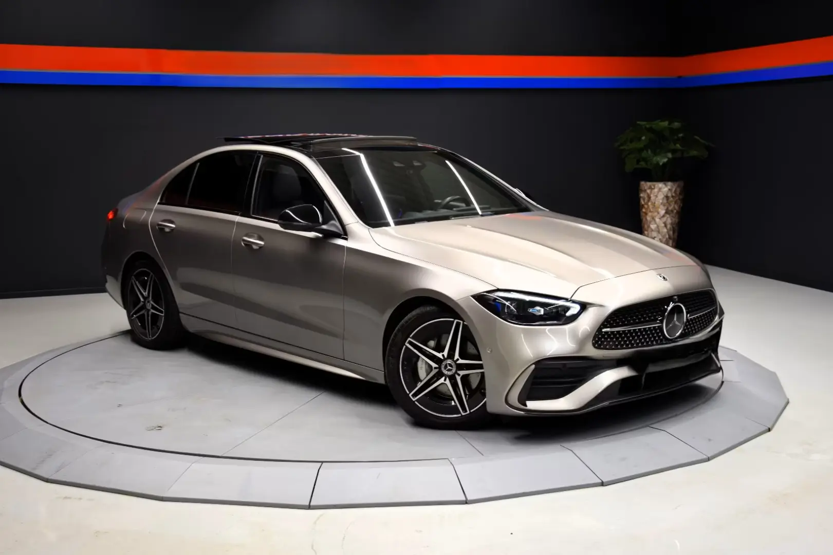 C300d Limousine AMG Line Pano ACC Burmester 360