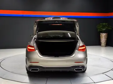 C300d Limousine AMG Line Pano ACC Burmester 360