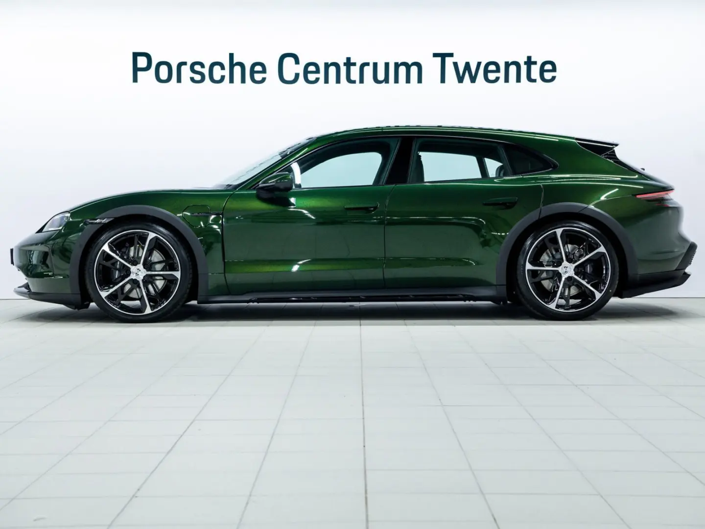 Taycan 4 Cross Turismo