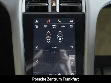 Taycan Performancebatterie  Surround View 21-Zol