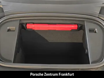 Taycan Performancebatterie  Surround View 21-Zol