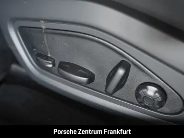 Taycan Performancebatterie  Surround View 21-Zol