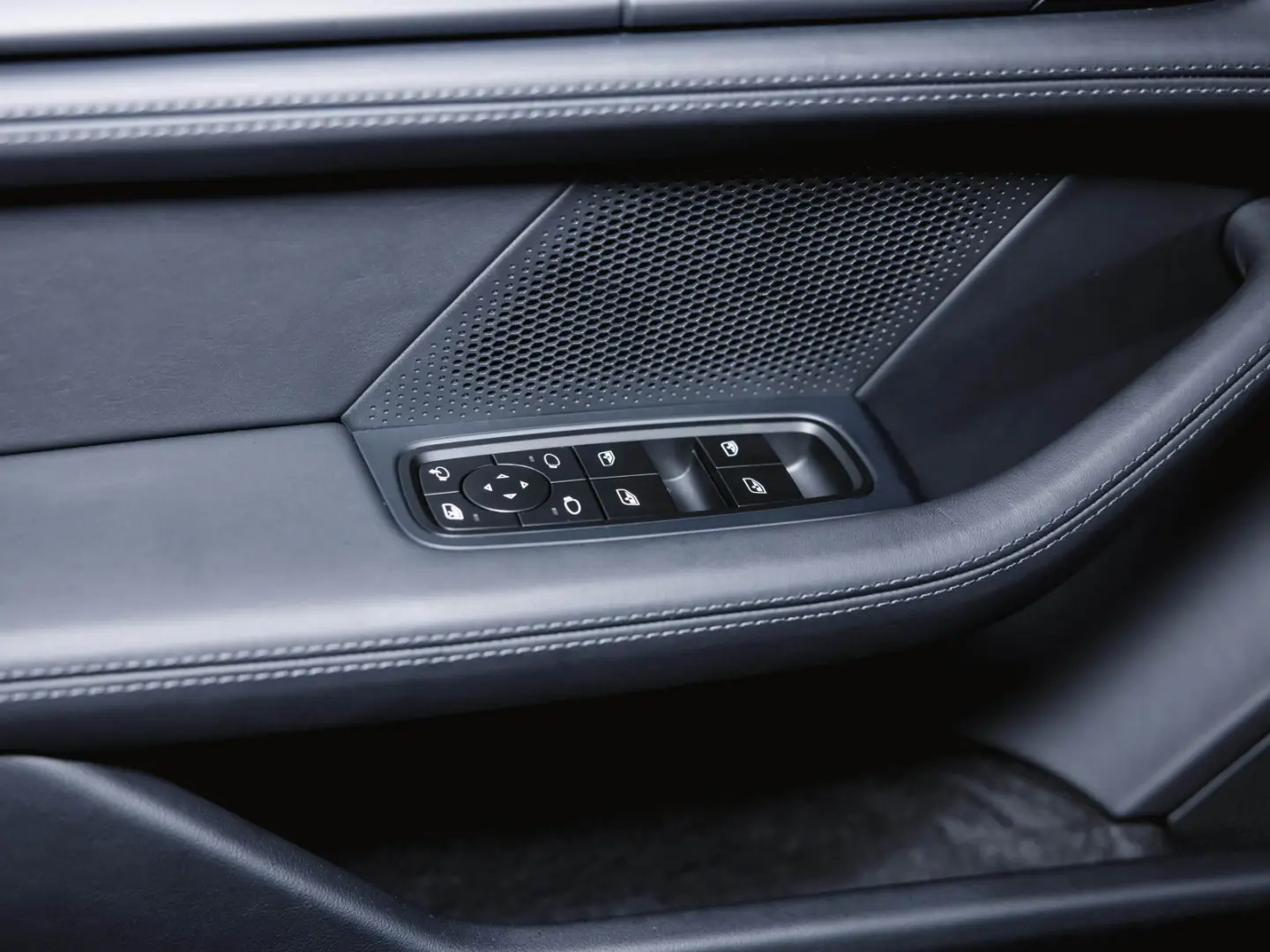 Taycan 4S Cross Turismo Sport Chrono Paket