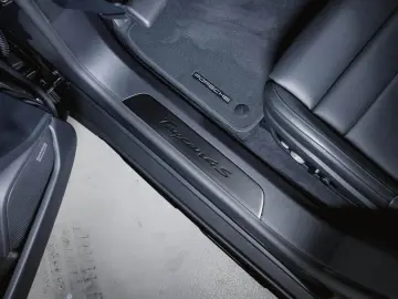 Taycan 4S Cross Turismo Sport Chrono Paket