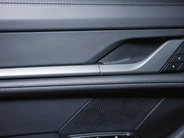 Taycan 4S Cross Turismo Sport Chrono Paket