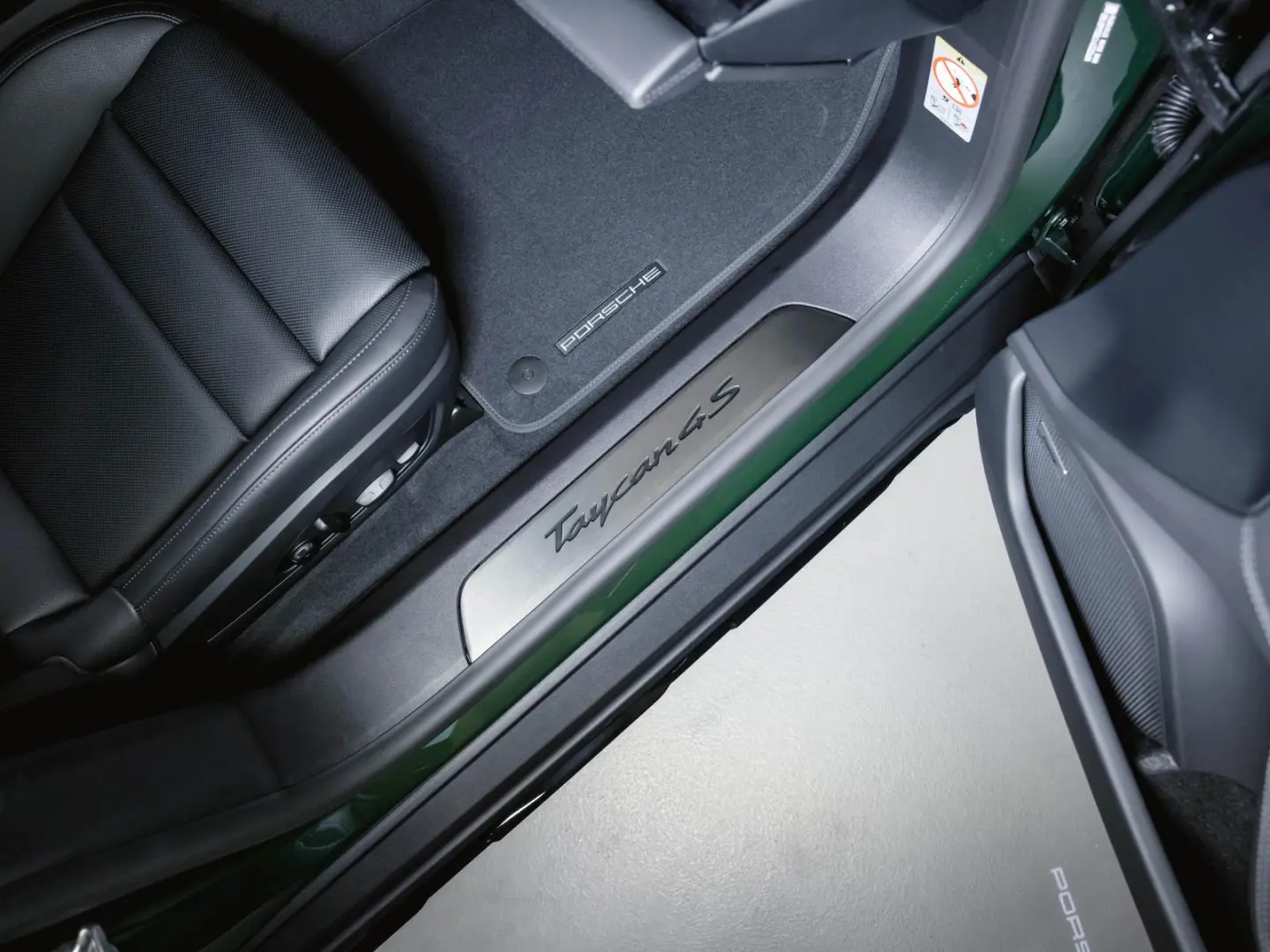 Taycan 4S Cross Turismo Sport Chrono Paket