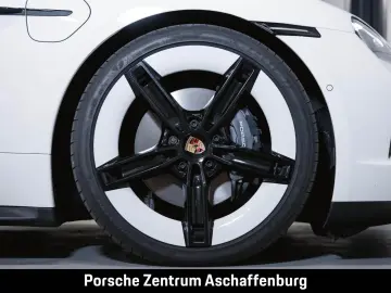 Taycan Sport Turismo Sport Chrono Panoramadach
